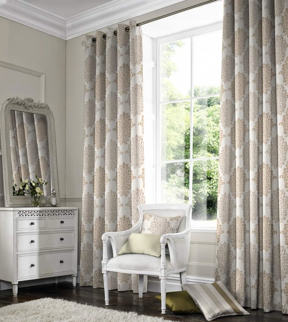 Mede to measure Bedroom Curtains