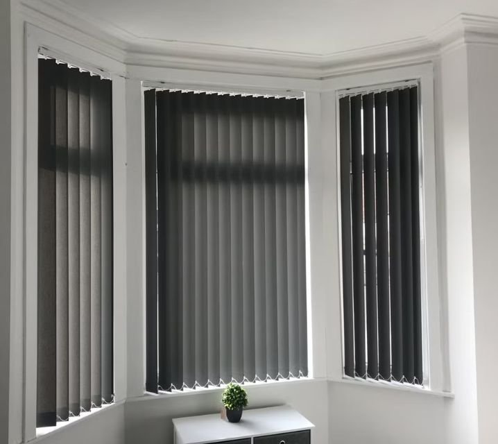 Venetian Window Blinds - Light Controlling